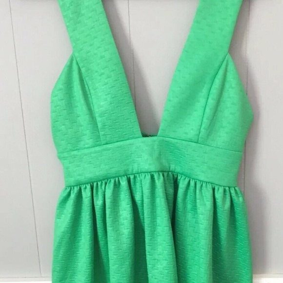 Nasty Gal Medium Green Deep Neck Skater Dress - Picture 2 of 8